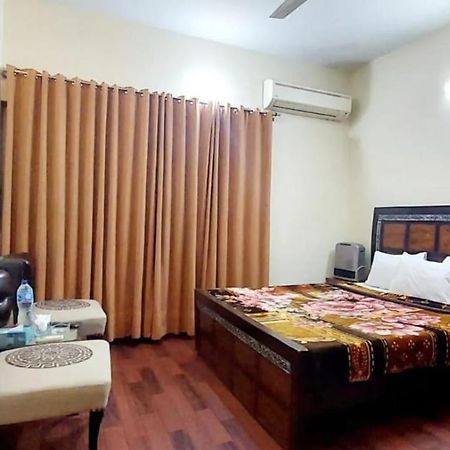 Mulberry Guest House F-10 Islamabad Exterior foto