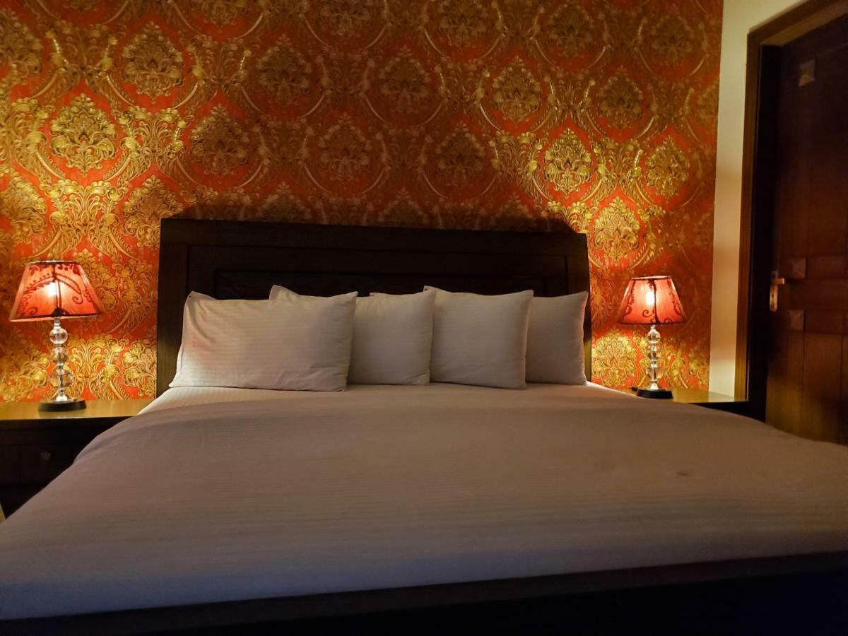 Mulberry Guest House F-10 Islamabad Exterior foto